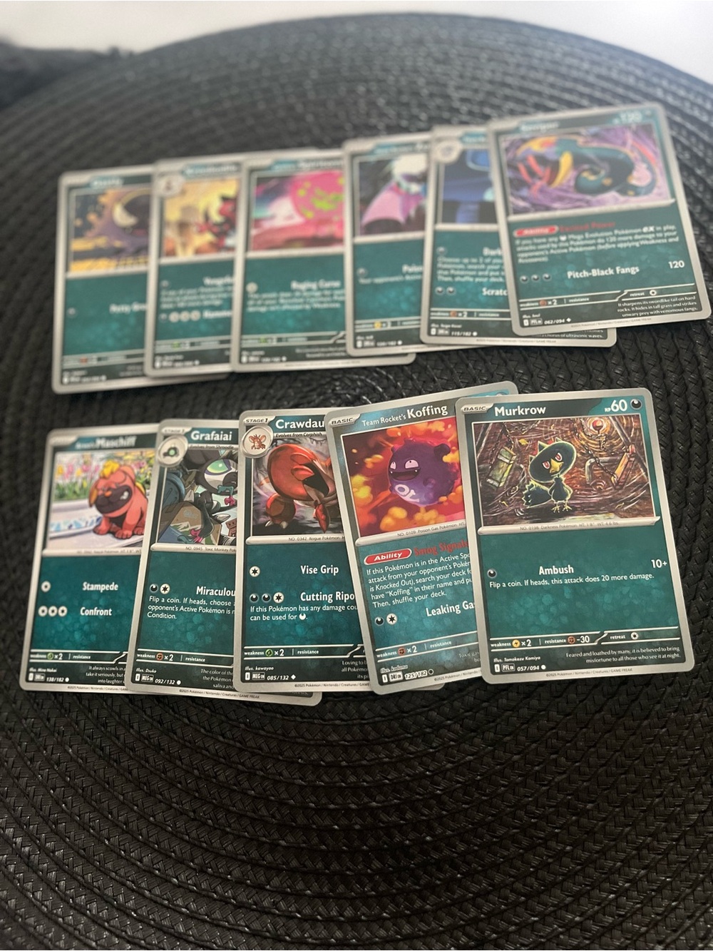 Pokémon 2025 cards collection lot of 11